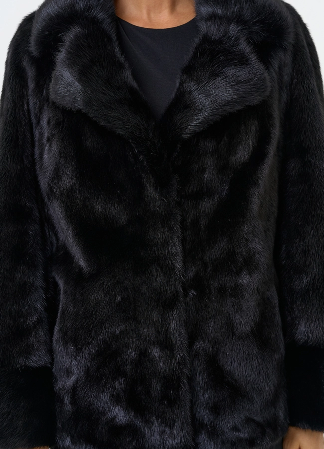 Куртка из меха норки с английским воротником модель № 31493 в рассрочку