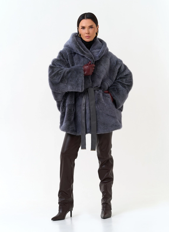 Женская норковая шуба с капюшоном фото