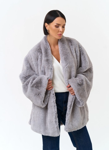 Женская шуба из эко меха фото