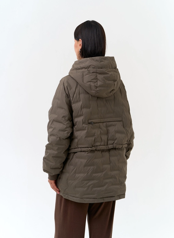 Женская куртка с капюшоном