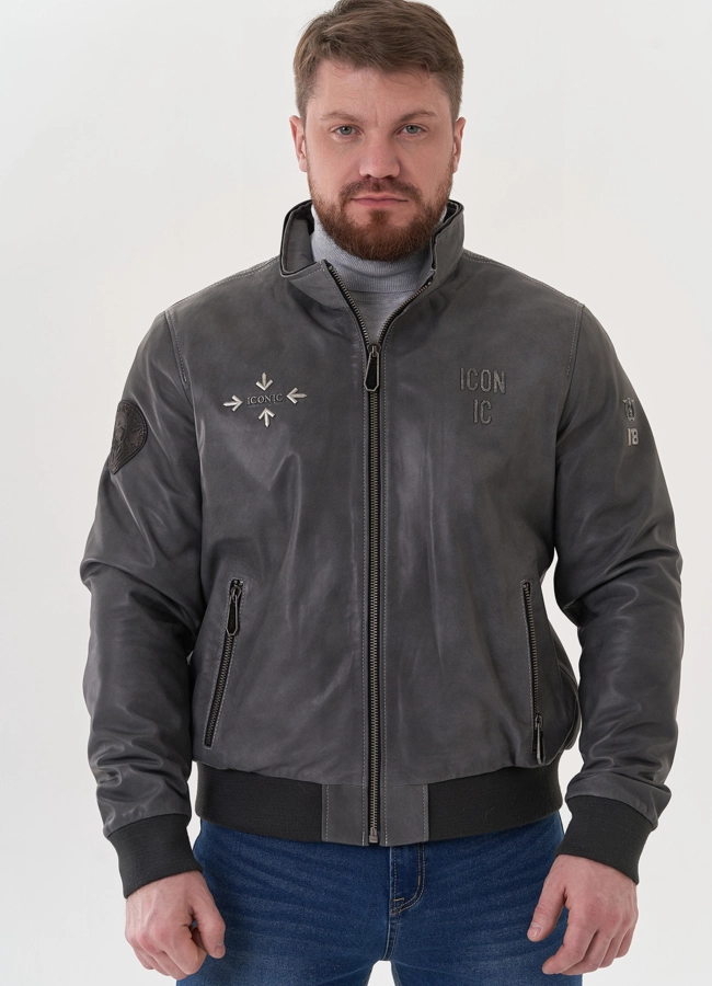 Мужская кожаная куртка 